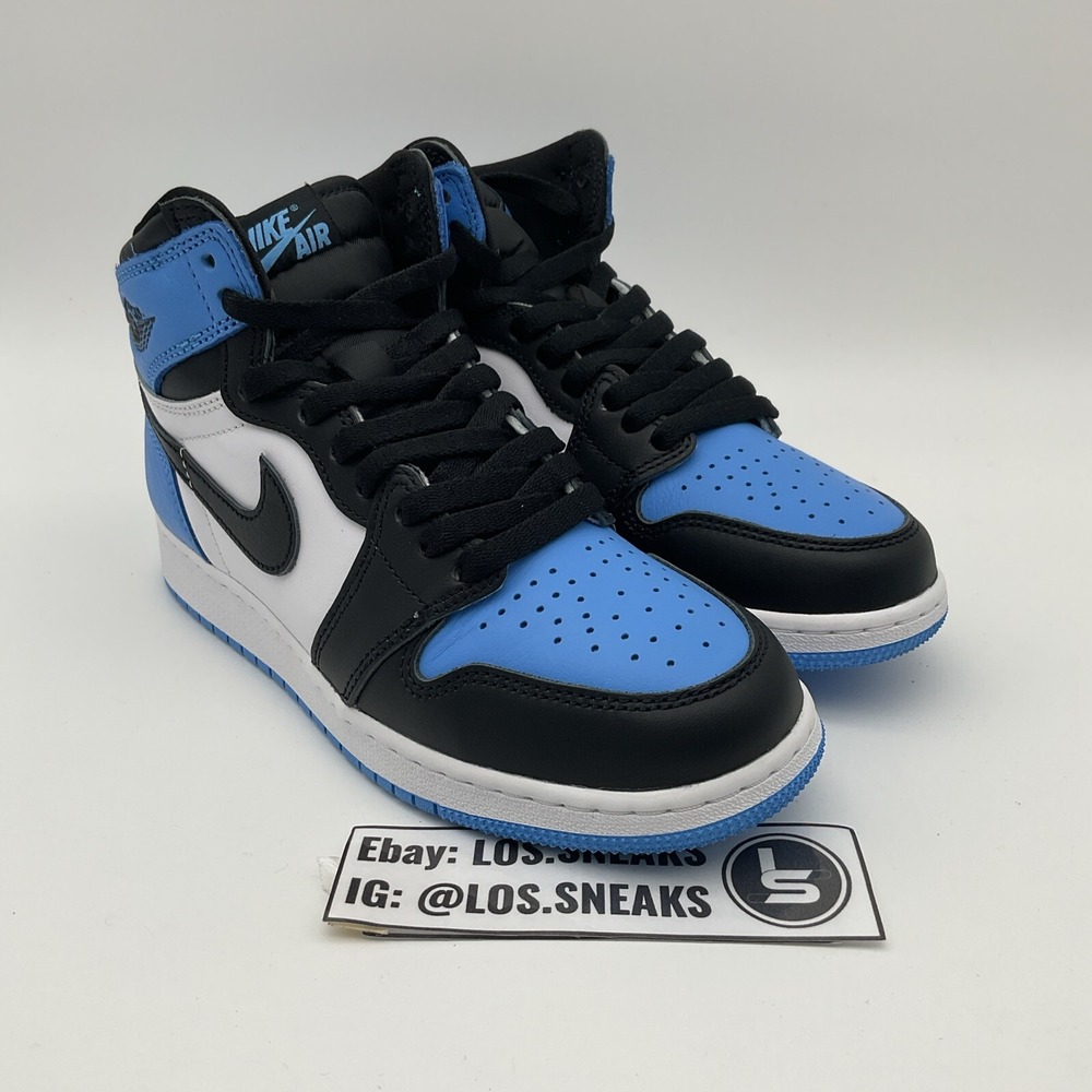 Size 5.5Y (GS) -‎ Jordan 1 High Retro OG UNC Toe (FD1437-400) - Picture 4 of 10